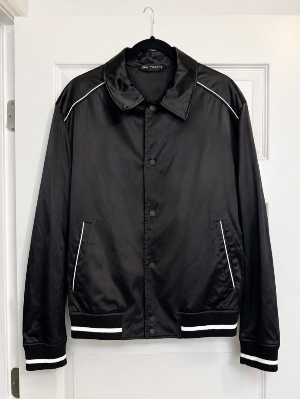 Zara Black Satin Bomber Jacket with White Piping – Size XL